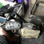 E87 ARKA CAM SİLECEK MOTORU 692195904 BMW ORJİNAL ÇIKMA