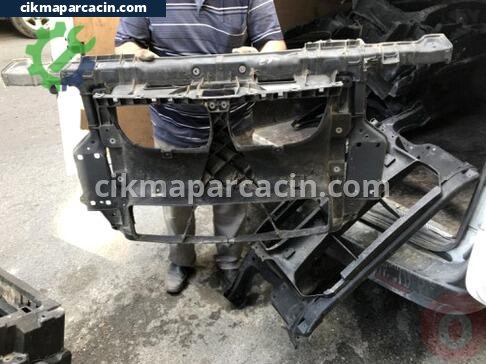 BMW 1 Serisi Ön Panel çıkma parça