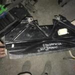 E90 RADYATÖR ALT BAKALİTİ BMW ORJİNAL ÇIKMA PARÇA
