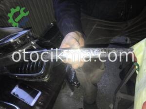 E90 SAĞ KAPUT BÖBREK NİKELAJI BMR ORJİNAL ÇIKMA PARÇA
