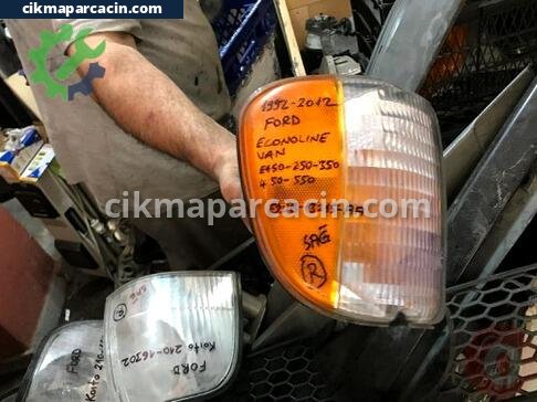 Ford Ecosport Sinyal çıkma parça
