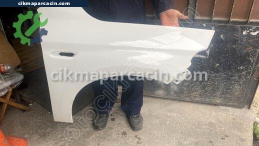 Fiat Egea Sağ Ön Çamurluk çıkma parça