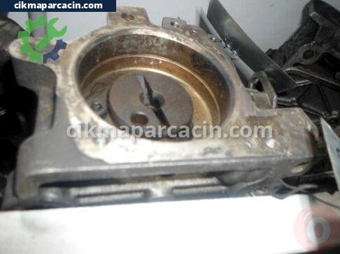 Opel Frontera Eksantrik Mili çıkma parça