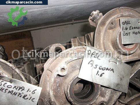 Opel Ascona Eksantrik Mili çıkma parça