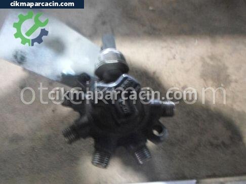 Renault Megane Enjektör çıkma parça