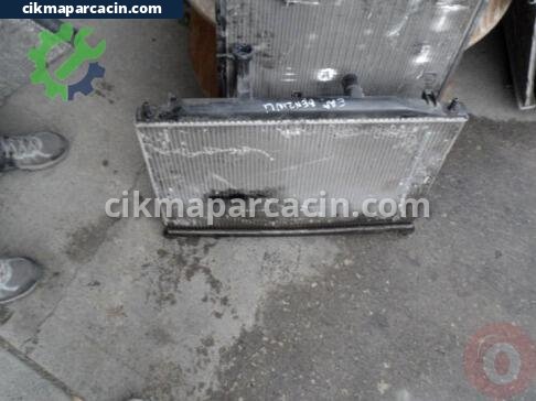Hyundai Accent Su Radyatörü çıkma parça