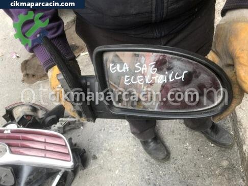 Hyundai Accent Sağ Dış Ayna çıkma parça