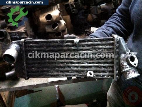 Hyundai Accent Intercooler Radyatörü çıkma parça
