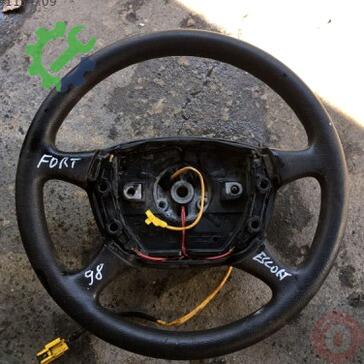 Ford Escort Direksiyon Simidi çıkma parça