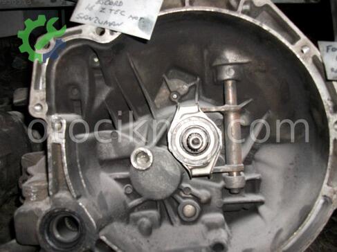Ford Escort Şanzıman Komple çıkma parça