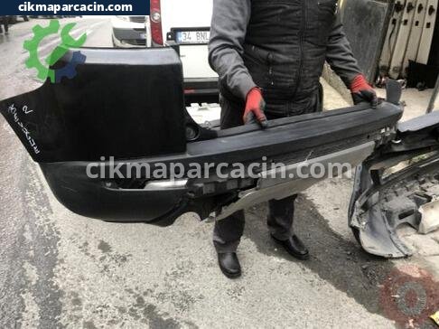 Land Rover Range Rover Arka Tampon çıkma parça