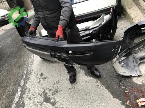 Land Rover Range Rover Arka Tampon çıkma parça