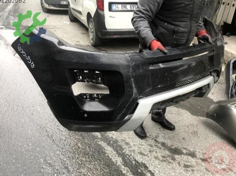 Land Rover Range Rover Ön Tampon çıkma parça