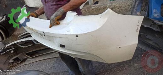 BMW 1 Serisi Arka Tampon çıkma parça