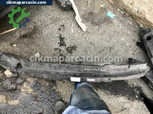 BMW 1 Serisi Tampon Köpüğü çıkma parça