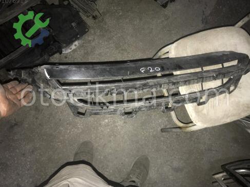 BMW 1 Serisi Tampon Izgarası çıkma parça