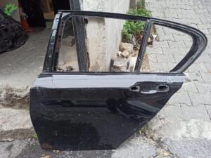 F20 1 SERİSİ SOL ARKA KAPI BMW ORJİNAL ÇIKMA PARÇA