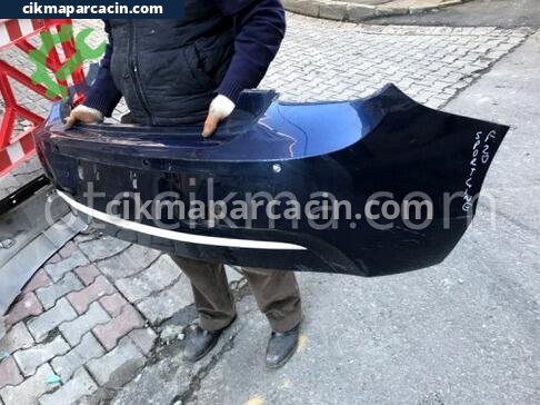 BMW 1 Serisi Arka Tampon çıkma parça