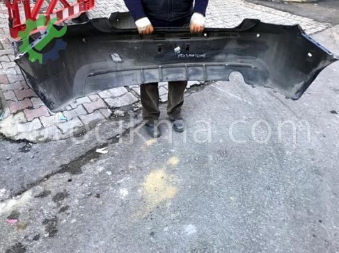 BMW 1 Serisi Arka Tampon çıkma parça