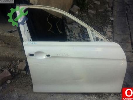 BMW 3 Serisi Sağ Ön Kapı çıkma parça
