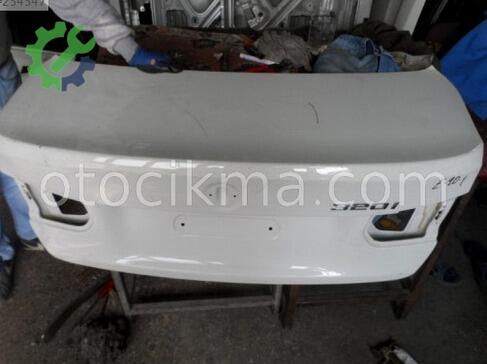 BMW 3 Serisi Bagaj çıkma parça