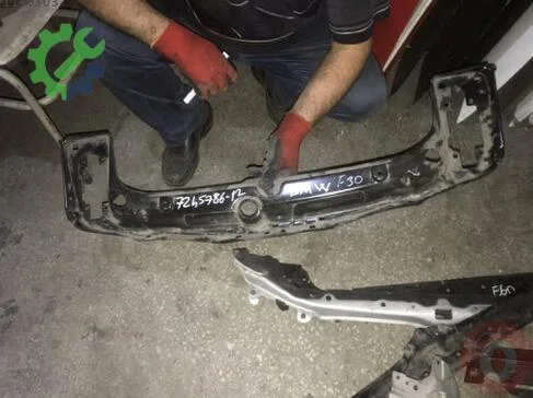 BMW 3 Serisi Panel Üst Sacı çıkma parça