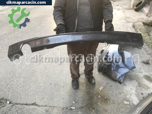 BMW 4 Serisi Tampon Spoyleri çıkma parça