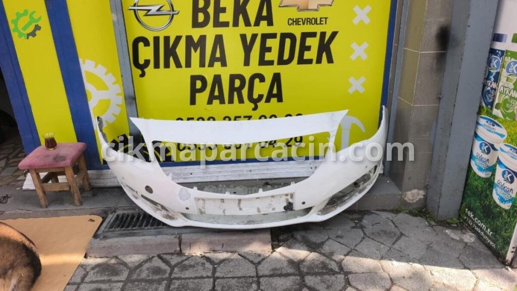 Opel Insignia Ön Tampon çıkma parça