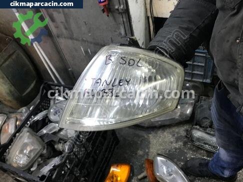 Geely Familia Sinyal çıkma parça