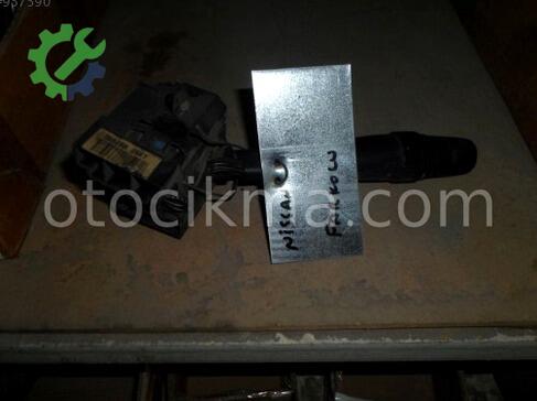 Nissan Skystar Sinyal Kolu çıkma parça