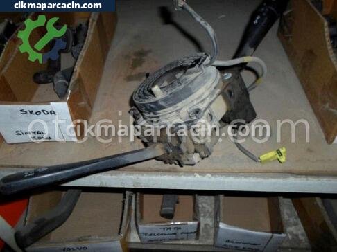 Nissan Altima Sinyal Kolu çıkma parça