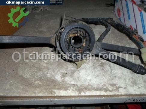 Tofaş Şahin Sinyal Kolu çıkma parça