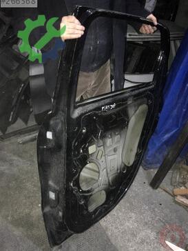 Fiat 500 Sağ Arka Kapı çıkma parça