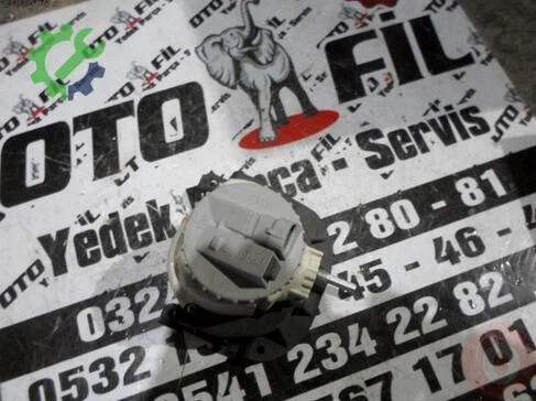 Fiat Fiorino Sağ Ön Far çıkma parça