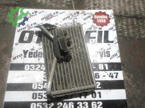 Fiat Linea Klima Radyatörü çıkma parça