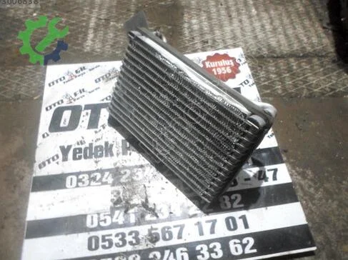 Fiat Linea Klima Radyatörü çıkma parça