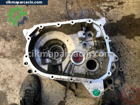 Ford Fiesta Şanzıman Komple çıkma parça