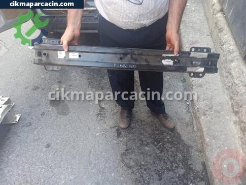 Fiat Fiorino Ön Tampon Demiri çıkma parça