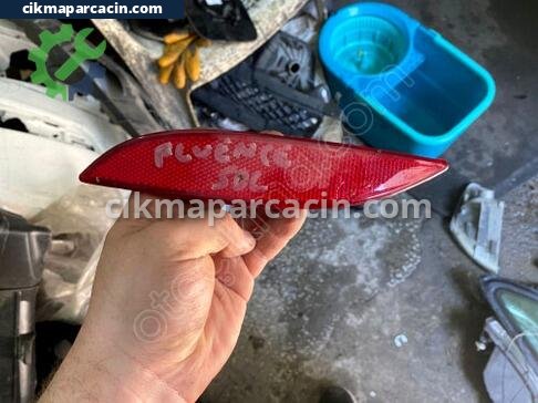 Renault Fluence Reflektör çıkma parça
