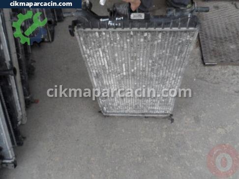 Ford Focus Su Radyatörü çıkma parça