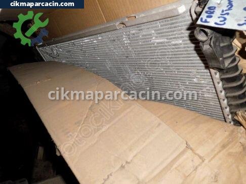Ford Transit Custom Su Radyatörü çıkma parça