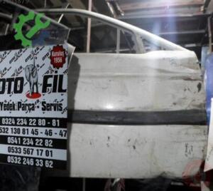 FORD ESCORT ÖN SAĞ BEYAZ KAPI
