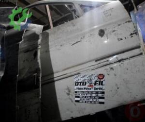 FORD ESCORT ÖN SAĞ BEYAZ KAPI