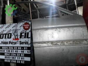 FORD ESCORT ÖN SAĞ GRİ KAPI