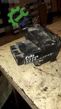 Ford Fiesta Far Anahtarı çıkma parça