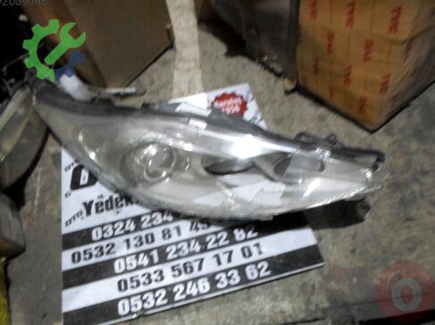 Ford Fiesta Mercekli Far çıkma parça
