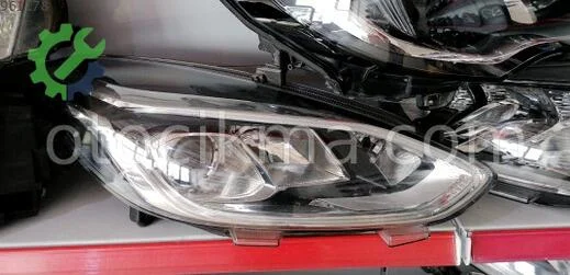 Ford Fiesta Far çıkma parça