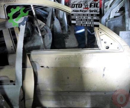Ford Focus Sağ Ön Kapı çıkma parça