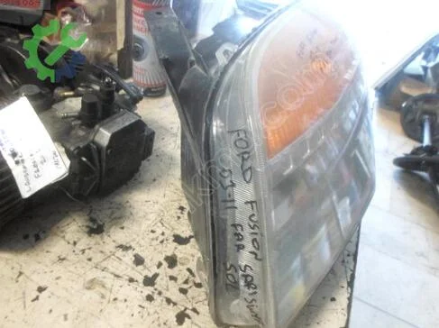 Ford Fusion Sol Ön Far çıkma parça