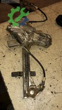 Ford Mondeo Sol Ön Cam Krikosu çıkma parça